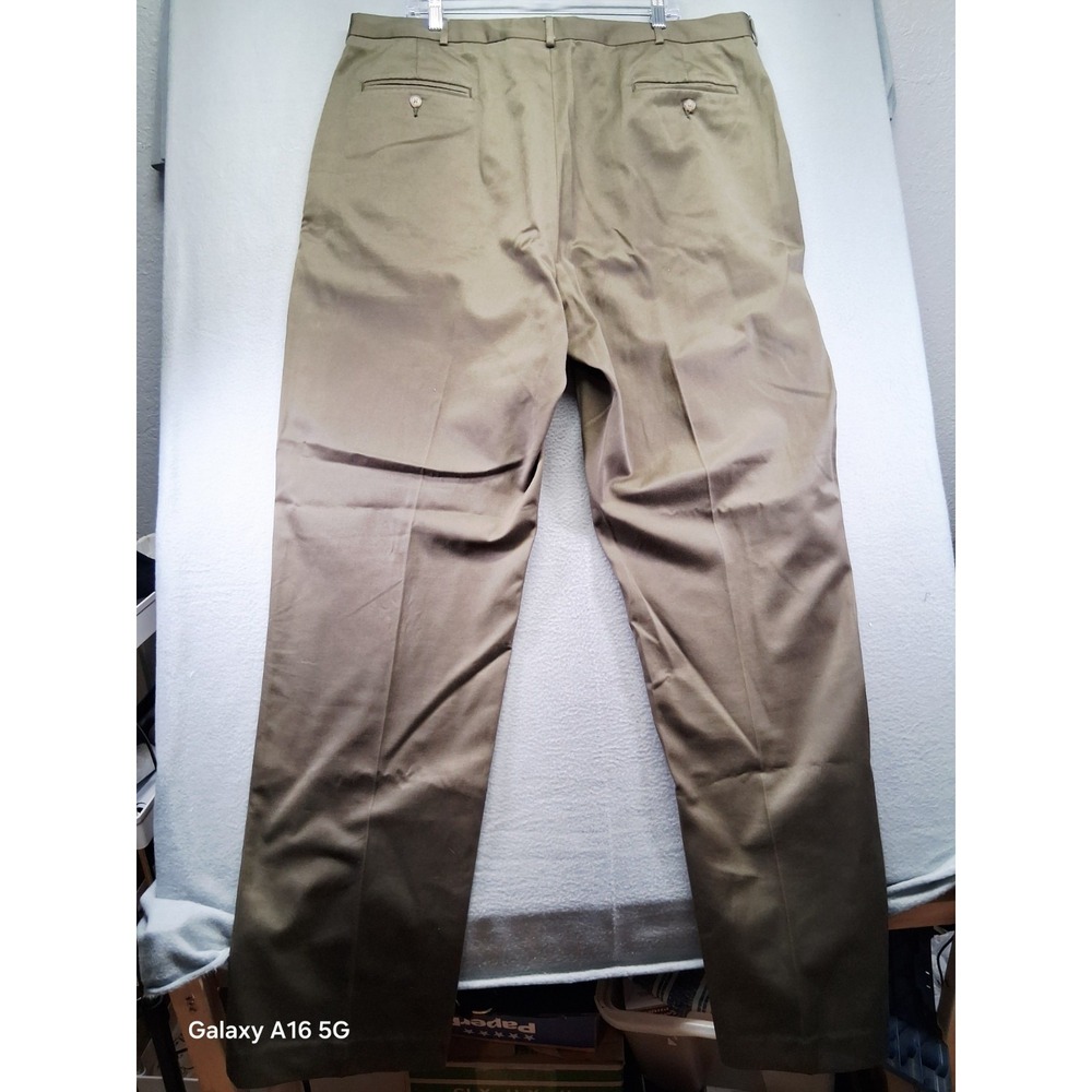 Lands' End Men Green Khaki Pants Straight Leg Flat Front Size 42x37